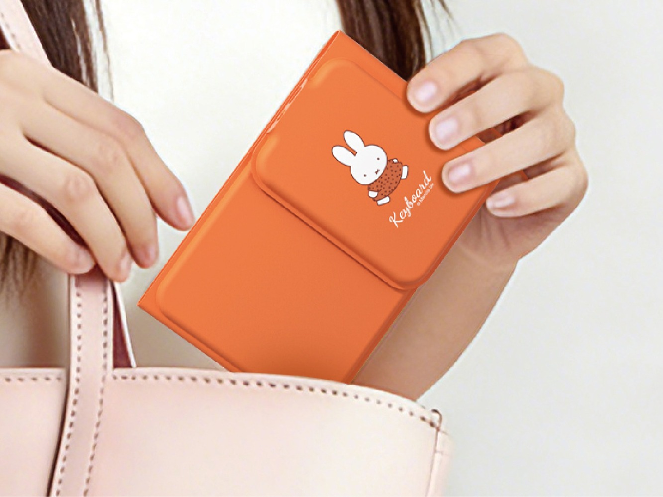 Fire Tablet Accessories - Teclado triple plegable Miffy, lindo, creativo,